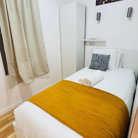 Quartos - Luciano Cordeiro 3 Andar * Lissabon