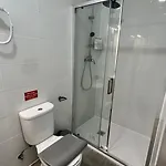 Quartos - Luciano Cordeiro 3 Andar * Lisbona